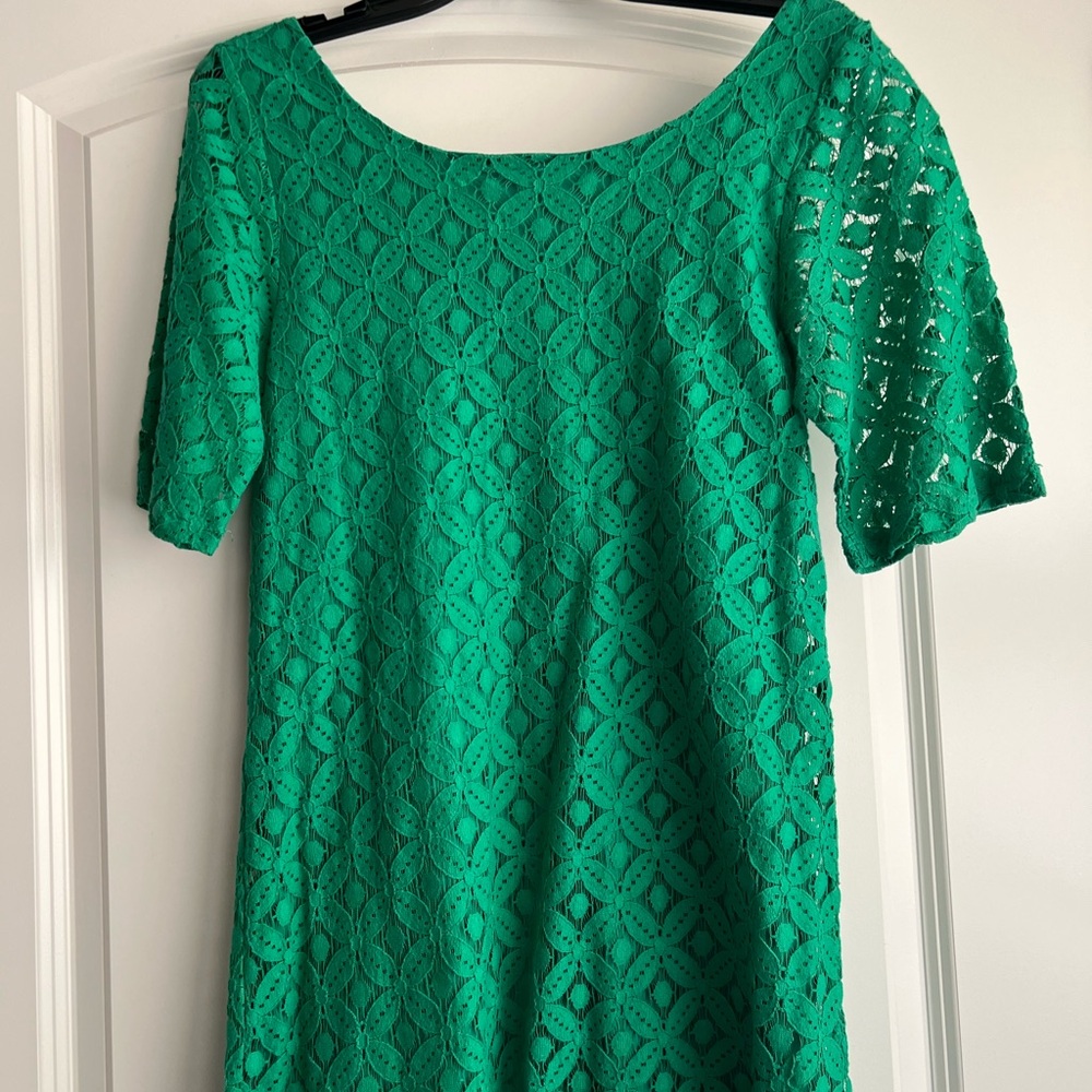 Elegant Green Lace Mini Dress